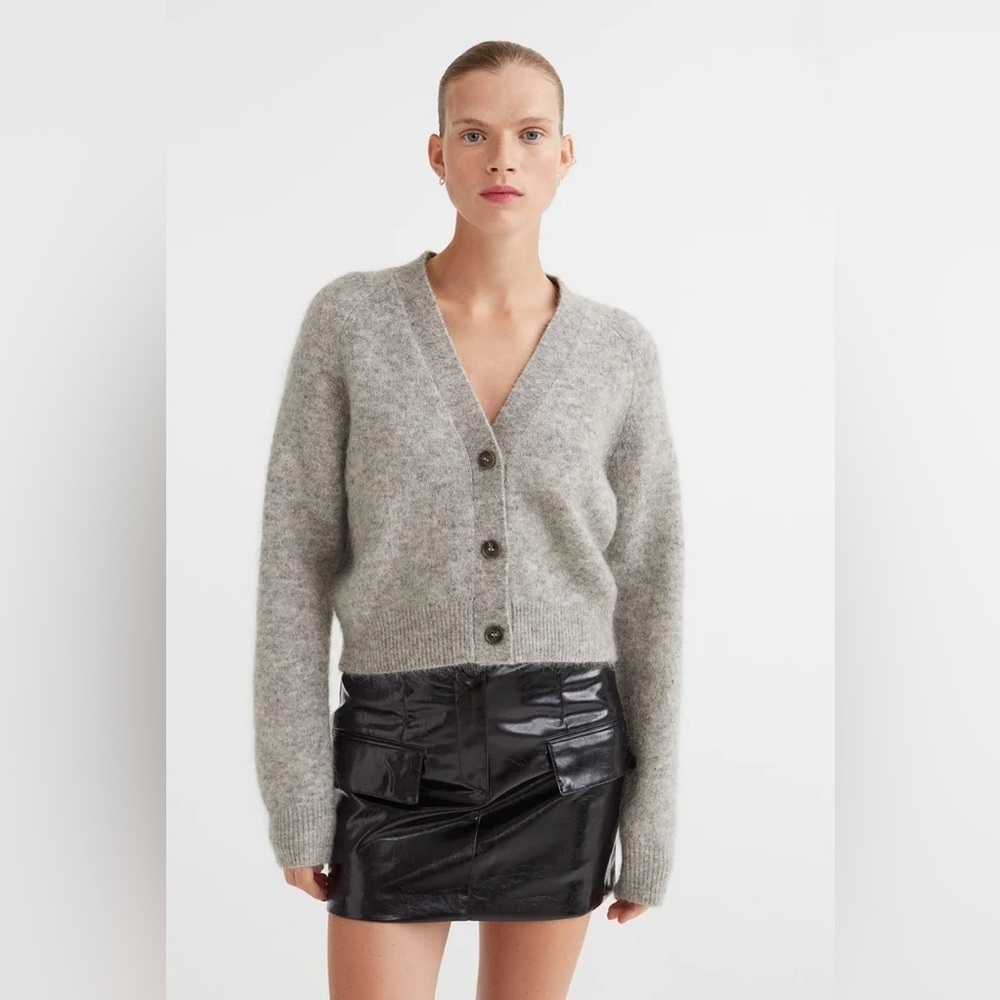 H&M Light Gray V-Neck Button Front Fuzzy Cardigan